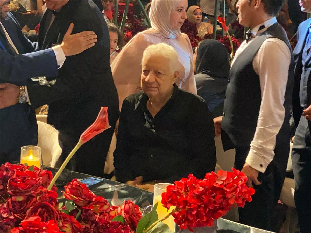 مرتضى منصور في حفل زفاف نجل سعد الصغير