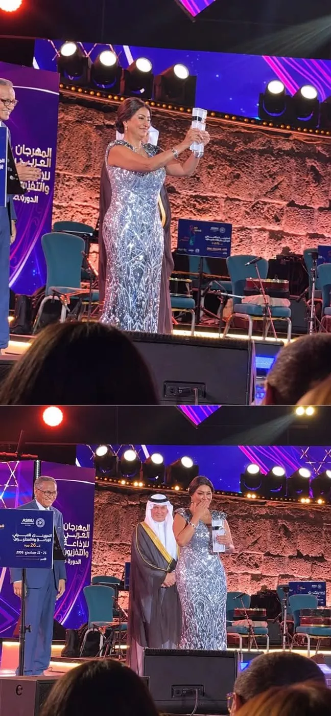 وفاء عامر