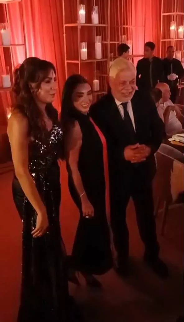 أشرف زكي وروجينا في حفل زفاف ديانا هشام