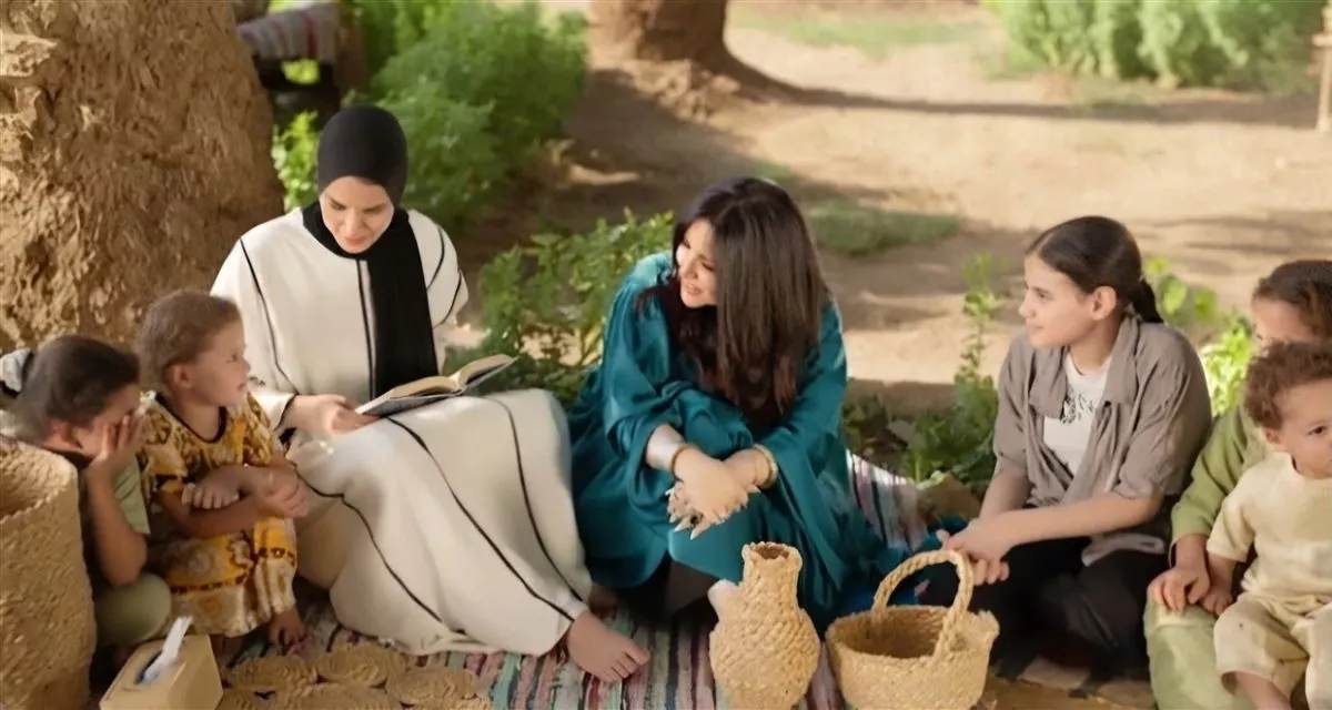 يسرا محنوش فيديو كليب آه على البلد دي