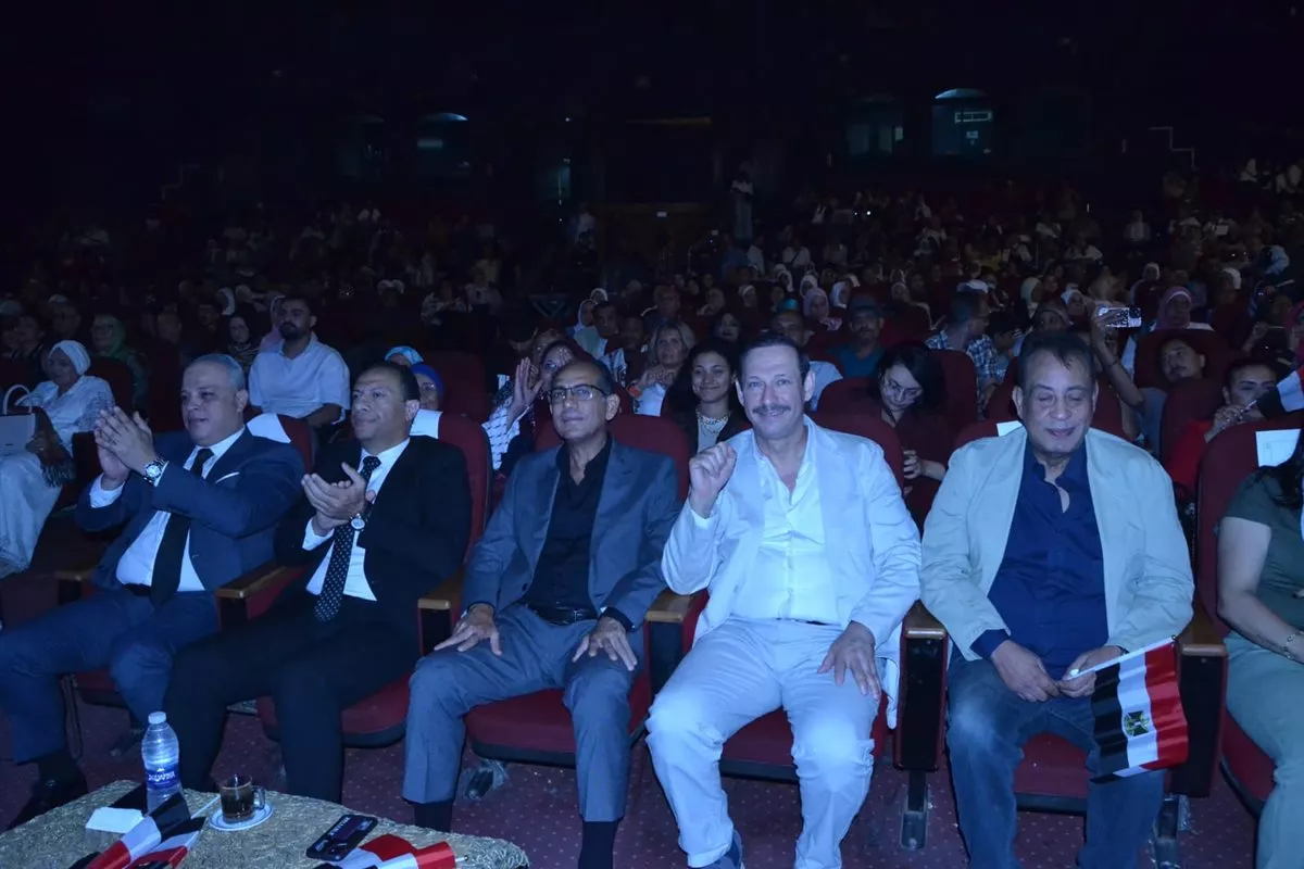 احتفالية ذكرى نصر أكتوبر على مسرح البالون