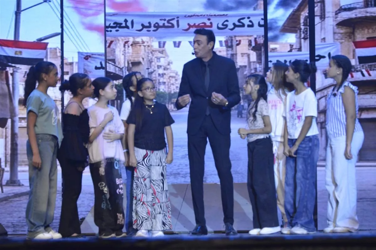 احتفالية ذكرى نصر أكتوبر على مسرح البالون