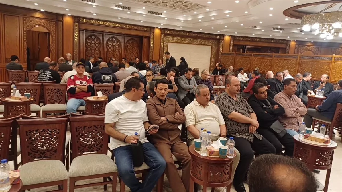 النجوم في عزاء نجل محمد صبحي عضو مجلس إدارة نقابة الموسيقيين