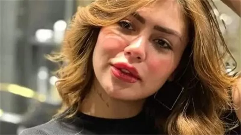 هدير عبدالرازق 