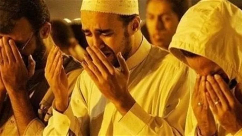الفرق بين صلاة التسابيح والاستخارة ؟ .. مفتي الجمهورية يجيب