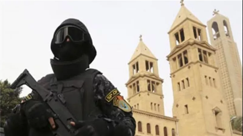 تأمين الكنائس صورة