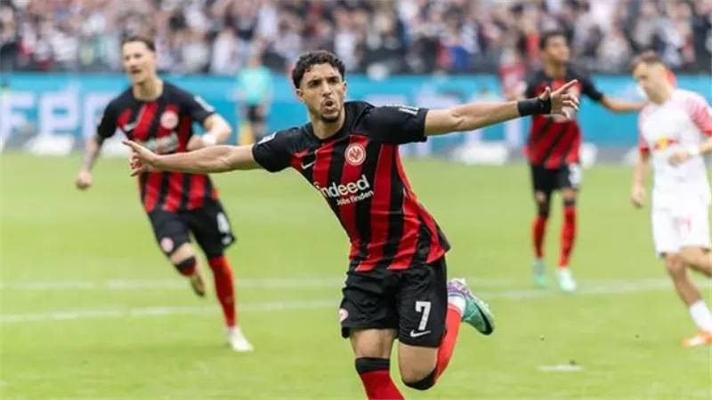 عمر مرموش وجوارديولا.. طوق النجاة وفتح أبواب المجد الأوروبي 