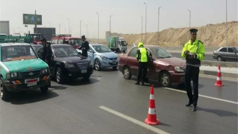 حملات مرورية مكثفة تسفر عن ضبط مخالفات متنوعة بالشرقية