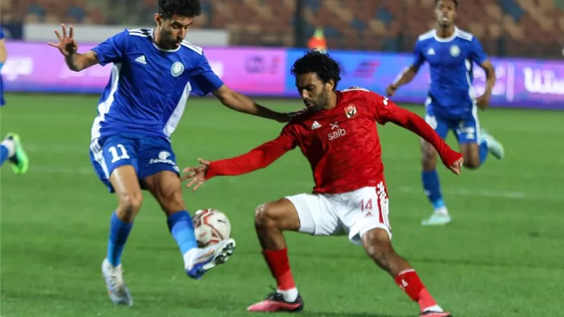 قبل صدام الليلة.. تاريخ مواجهات الأهلي وسموحة في الدوري المصري