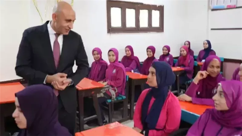 خبير تربوي يكتشف 8 مشكلات في نظام البكالوريا المصرية (خاص)
