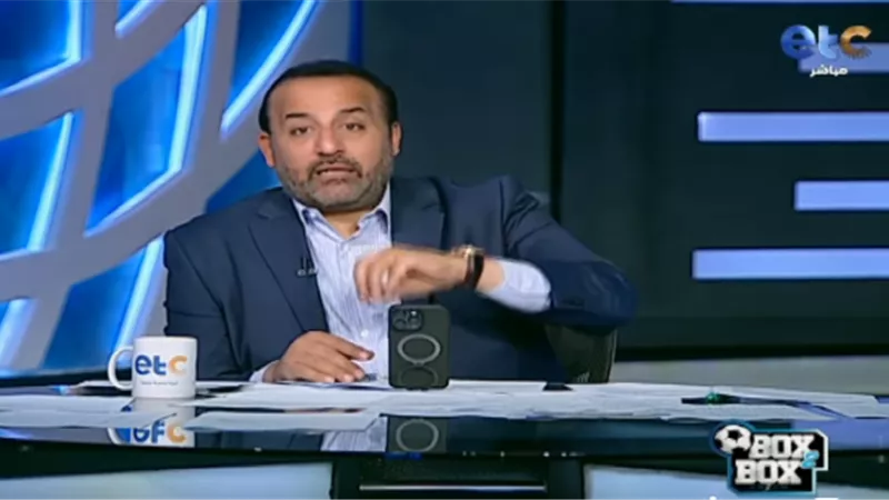 شبانه يكشف تفاصيل تمديد عقد مروان عطيه مع الأهلي .. شاهد