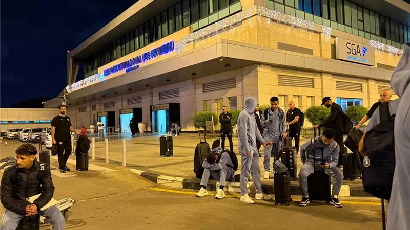 بعد 24 ساعة رعب في أنجولا.. بعثة بيراميدز تصل القاهرة وغموض موقف موقعة المحلة