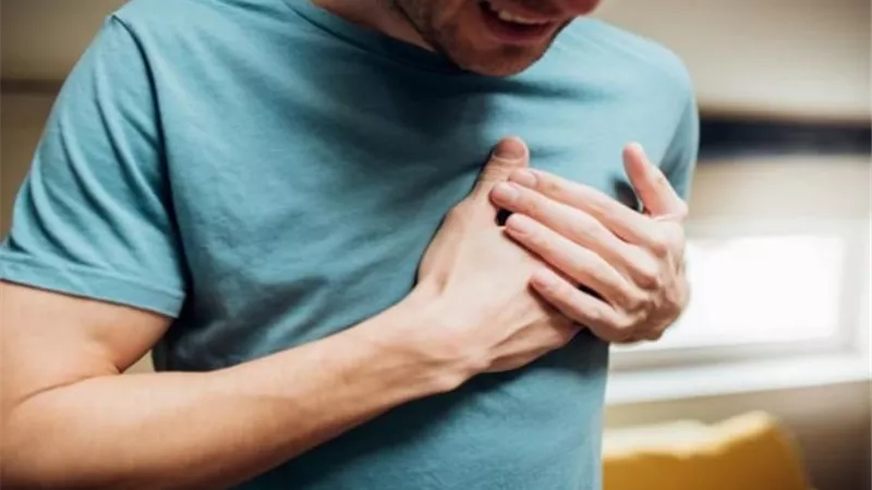 علامات لا يجب تجاهلها تدل على اقتراب حدوث الأزمة القلبية
