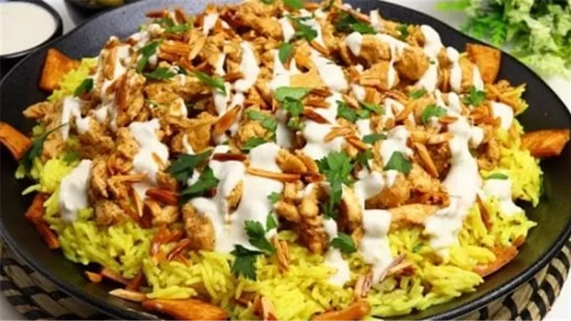 طريقة عمل فتة الشاورما في المنزل بخطوات سهلة