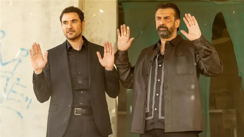 كريم عبدالعزيز يكشف سر تكرار التعاون مع أحمد عز : احترامنا للشغلانة واحد