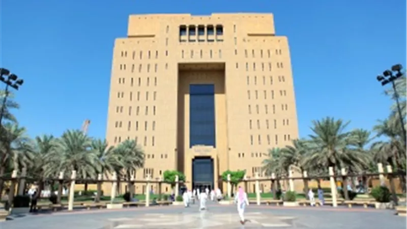 وزير العدل يجتمع برؤساء محاكم الاستئناف استعدادًا للعام القضائي الجديد