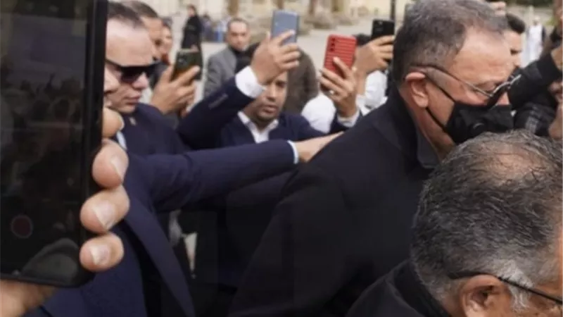بالصور.. الخطيب وحسن حمدي يشاركان في تشييع جثمان ميمي الشربيني