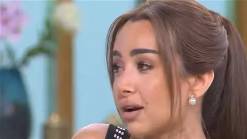 الجمعة .. هنا الزاهد تحل ضيفة على برنامج معكم لـ منى الشاذلي