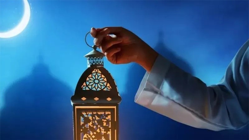 أمين الفتوى : الرؤية الشرعية لهلال رمضان لا تتم إلا بعد غروب الشمس