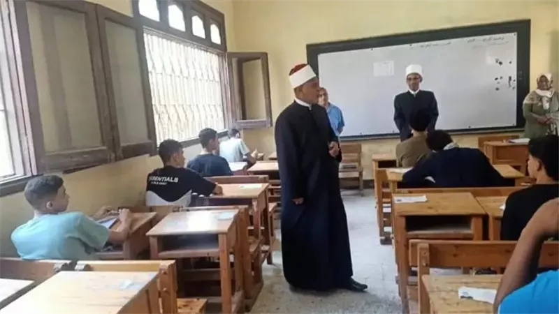 خطوات التقديم في مسابقة الأزهر الشريف لتعيين 40 ألف معلم مساعد 2025