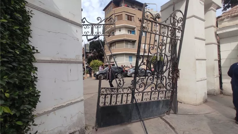 أشخاص أغراب.. أول تعليق من عبدالسند يمامة على أزمة مقتحمي حزب الوفد