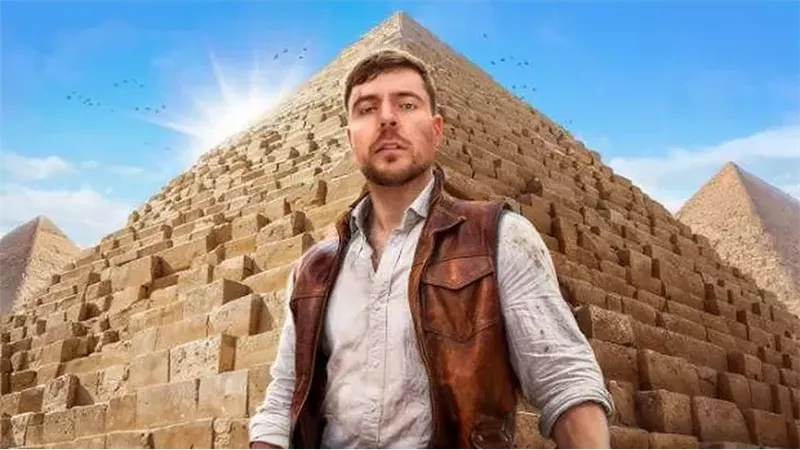 تحدي ال 100 ساعة .. مستر بيست يخطف انظار العالم لاهرامات الجيزة