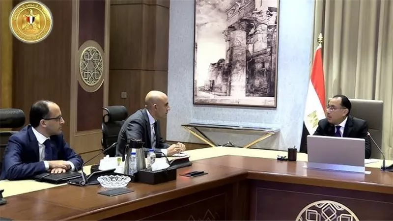 رئيس الوزراء يقترح تطبيق نظام البكالوريا اختياريا مع الثانوية العامة... والخبراء يحذرون