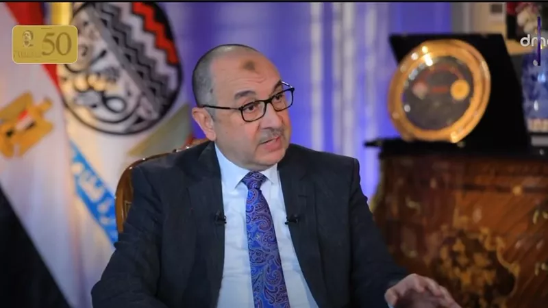 وزير قطاع الأعمال: حريصون على إعادة القطن المصري إلى مكانته عالميا (فيديو)