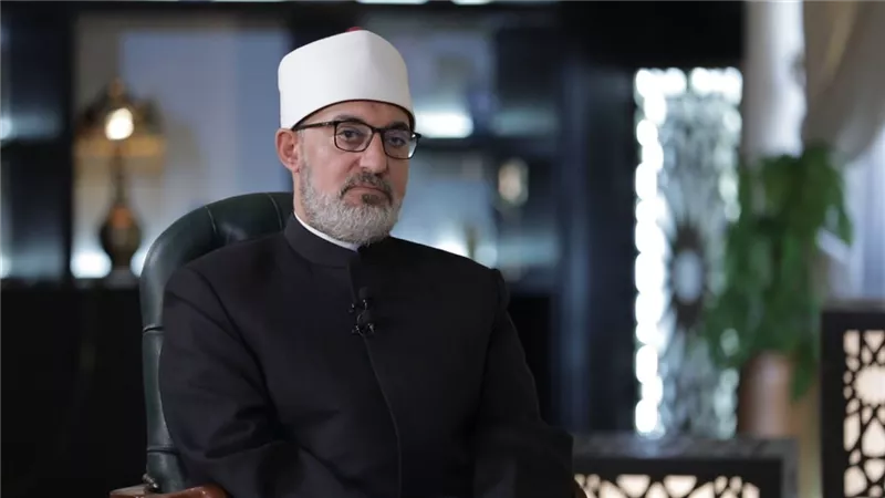 مفتي الجمهورية: منع المساعدات عن غزة جريمة ضد الإنسانية وانتهاك للقوانين الدولية