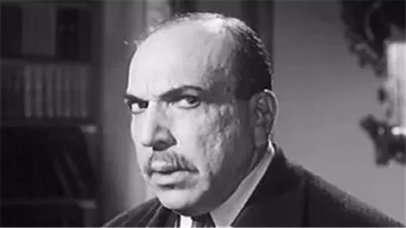 عاش وحيدًا بعدما طردته عائلته.. أسرار في حياة زكي رستم بذكراه 