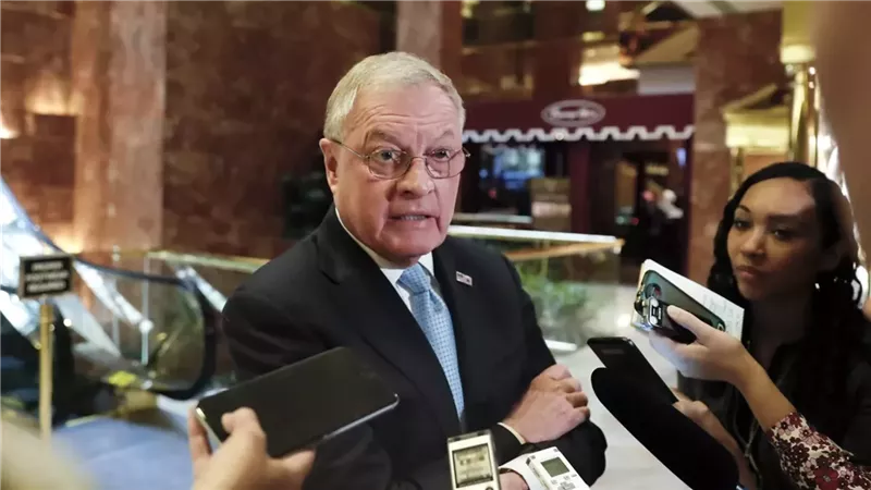  المبعوث الأمريكي لأوكرانيا: لا أحد يمكنه فرض اتفاق سلام على زيلينسكي