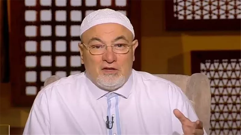 متي يجوز إظهار الصدقة؟ .. الشيخ خالد الجندي يجيب  