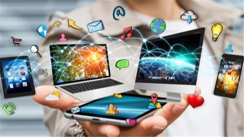 هل يهدد الانفجار الرقمي هوية الأطفال؟.. أستاذ بالأزهر يطالب بحوار وطني