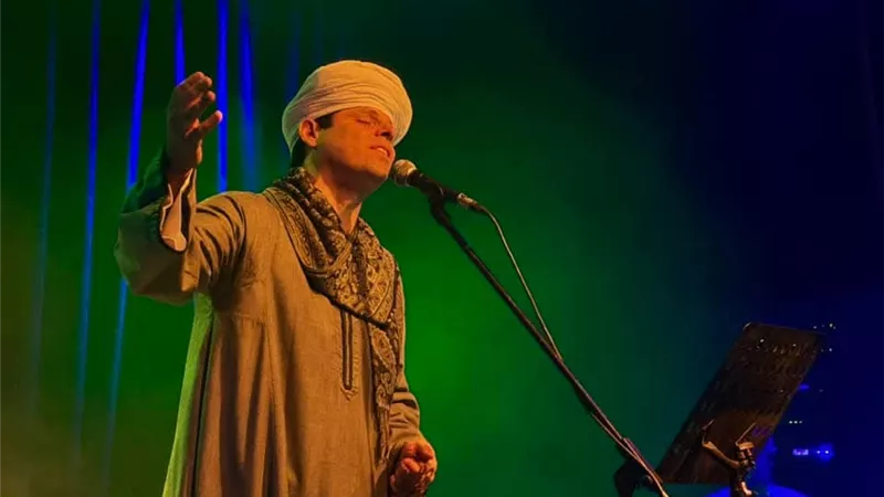 محمود التهامي يرد على عبدالله رشدي: الغناء مباح والتحريم يحتاج دليل قطعي