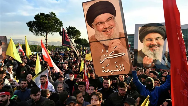 حزب الله يحيي ذكرى قائده..جنازات شعبية في لبنان تحمل رسائل سياسية وأمنية