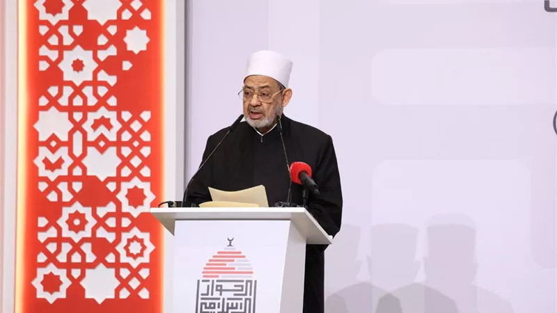 شيخ الأزهر: وحدة الصف العربي أمل الشعوب ومسؤولية القادة