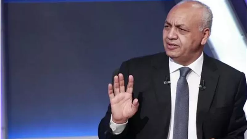 مصطفى بكري يتقدم بطلب إحاطة حول تحطيم أحد التماثيل في 