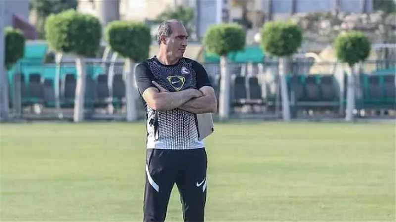 اجتماع حاسم بين سيراميكا و علي ماهر يحسم موقفه من تدريب الفريق   