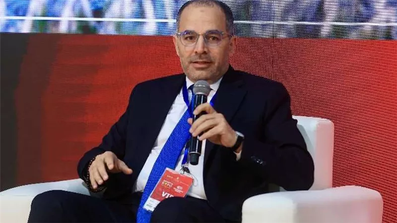 «سبورتس إكسبو 2025»..الكشف عن أسباب تخليد أسماء الجماهير على جدران ستاد الأهلي