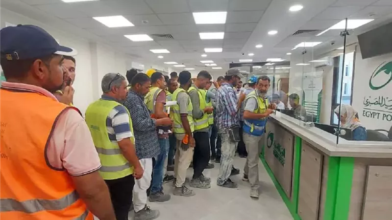 بعد صرف 297 مليون جنيه.. تعرف على موعد منحة العمالة غير المنتظمة
