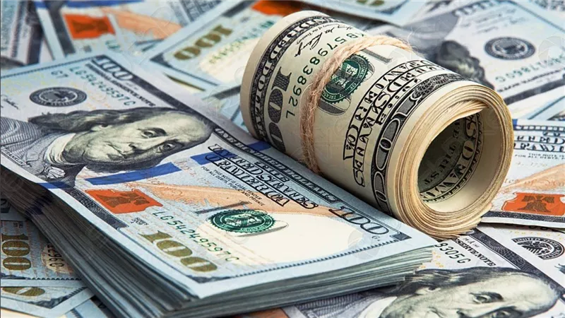 سعر الدولار يحتفظ بمستوياته في بداية تعاملات اليوم الخميس 25 ديسمبر 2025