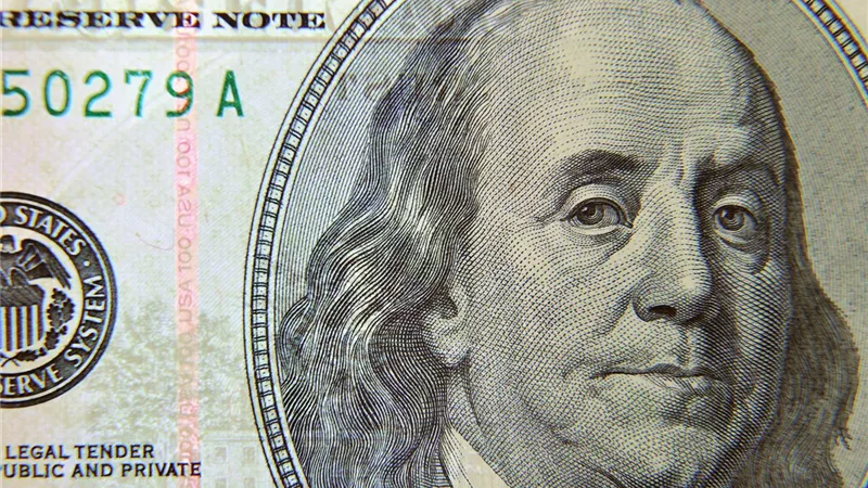 تراجع سعر الدولار اليوم الخميس 13 مارس 2025 أمام الجنيه بختام التعاملات