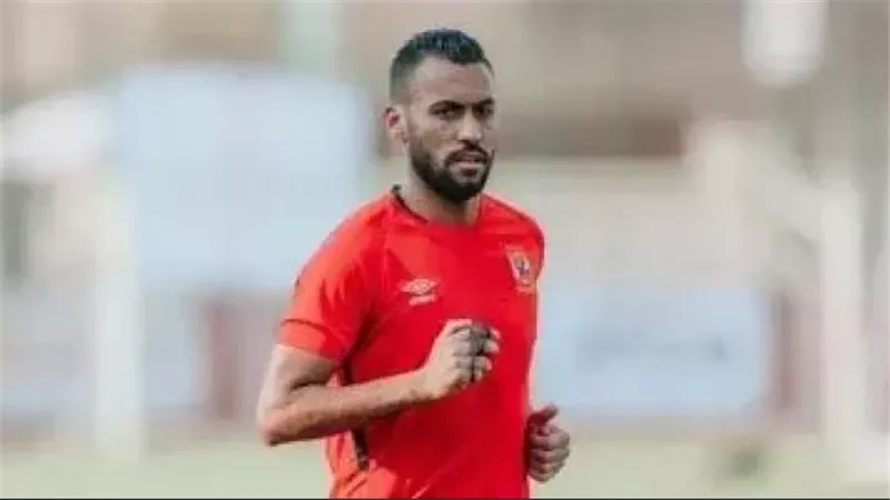 حسام عاشور: رضوخ الأهلي لضغوط وسام أبوعلي سيفتح الباب أمام لاعبين آخرين 