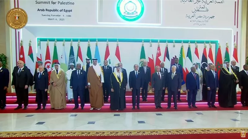 رفض التهجير وحل الدولتين.. ماذا حدث في افتتاح القمة العربية الطارئة حول غزة؟