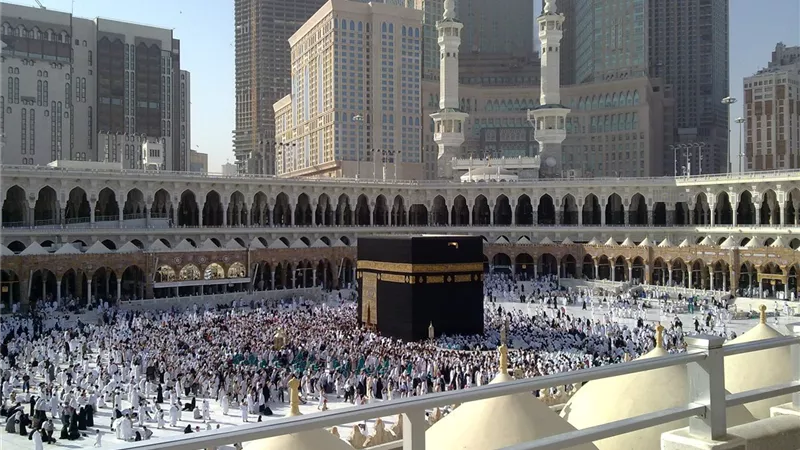 المسجد الحرام.. قبلة المسلمين الأولى وحكايات عبر الزمن لأول بيت لعباده الله 