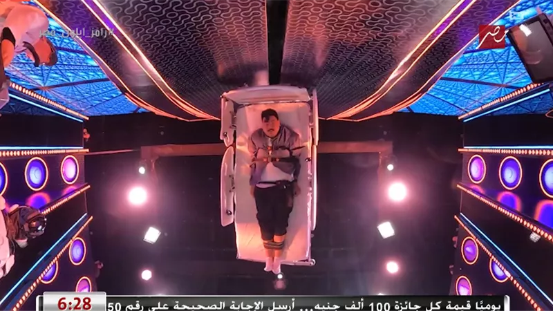 رامز جلال ساخرًا من مصطفى غريب: «بتاع خضار وبتلم كارته في موقف عبود»