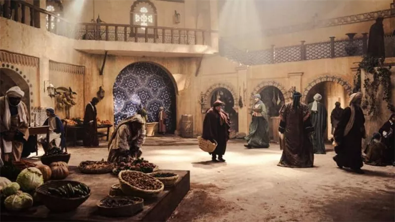 أسماء فؤاد: لكل قرية لهجتها.. وتعميم الدراما يثير الانتقادات