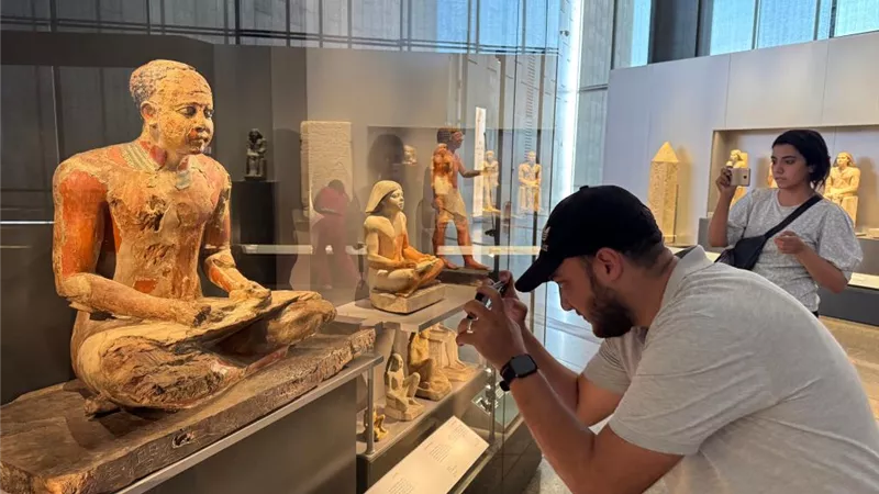 خبير أثري: مصر مهد علم الأثريات ومصدر إبهار عالمي للمتحف المصري الكبير | فيديو