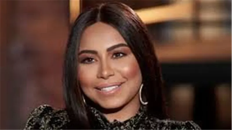 شيرين عبدالوهاب تعلن استعادة حسابها الرسمي على إنستجرام