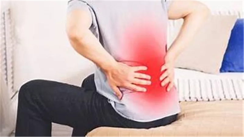 كيفية علاج آلام الظهر بالتمارين والتقنيات الطبيعية